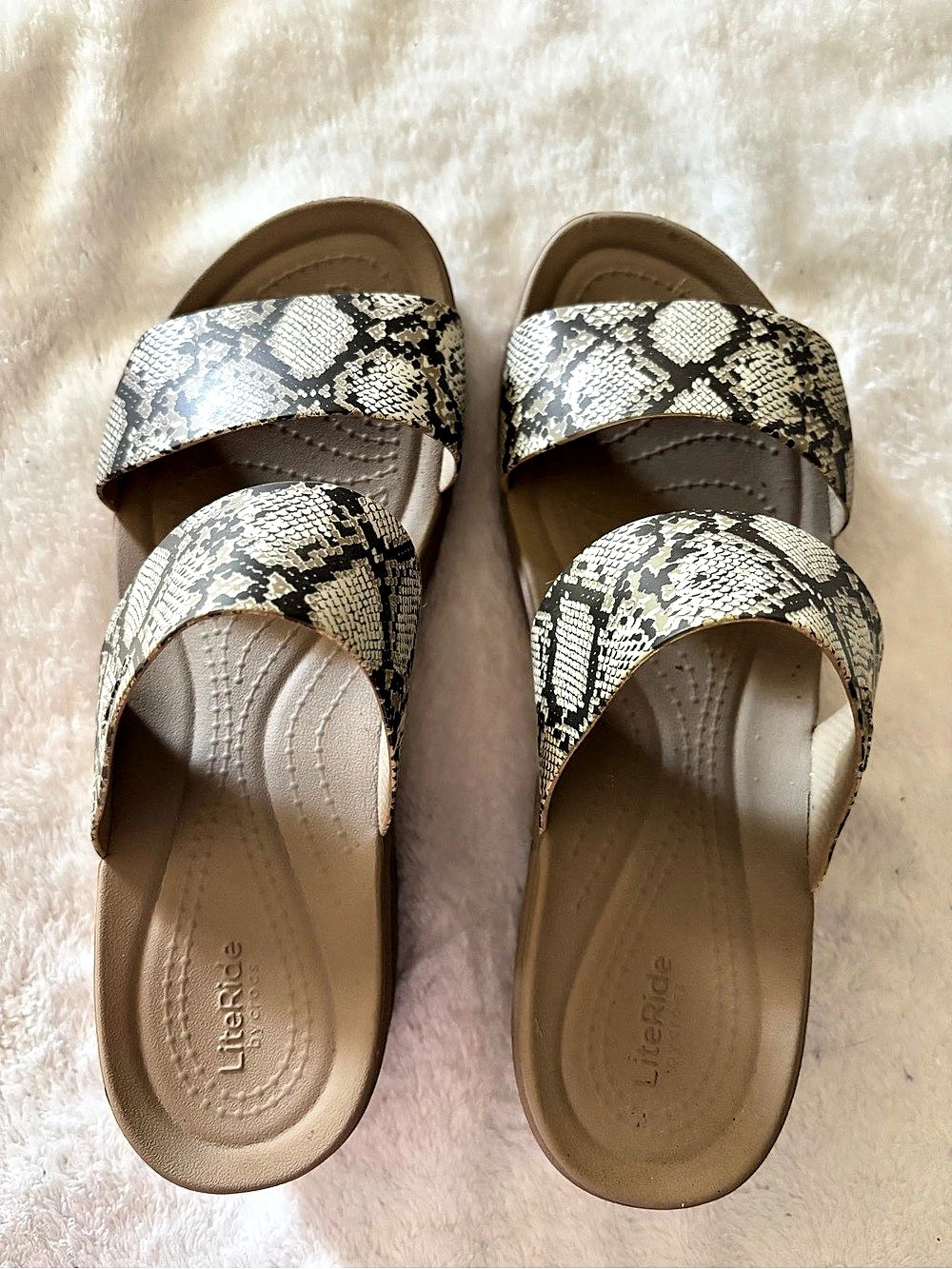 Crocs LiteRide Wedge Slide Sandals Snake Print US 8